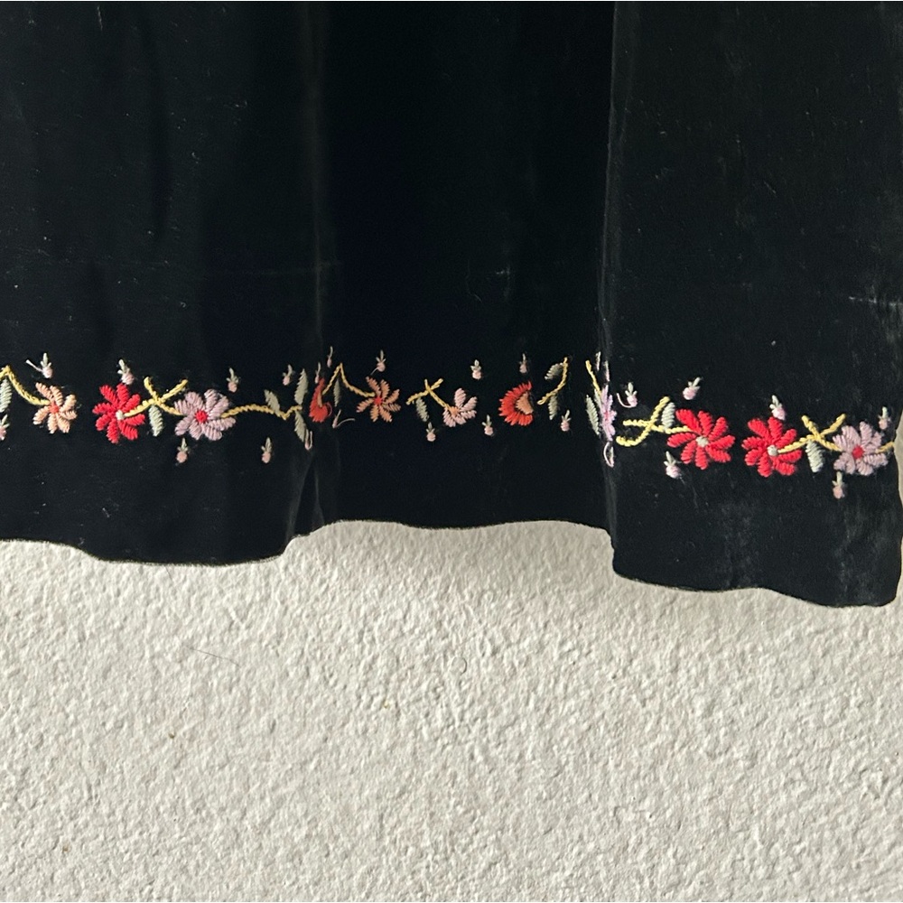 DKNY | Y2K Black Velvet Floral Embroidered Boho Babydoll‎ Midi Dress Sz 6 - Picture 7 of 12